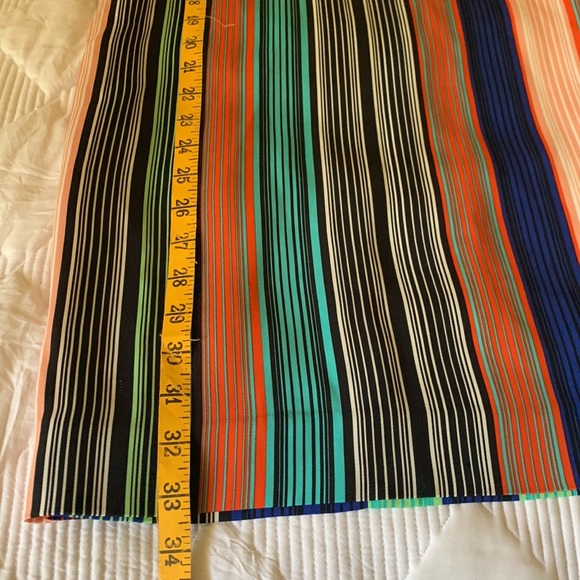 DIANE VON FURSTENBERG Burman Multi Stripe Dress Short Sleeves Fitted Bodycon 2 - Picture 8 of 8